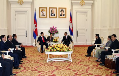 ນາຍົກລັດຖະມົນຕີ ຫງວຽນເຕີນຢຸງ ຕີລາຄາສູງປະສິດທິຜົນແຫ່ງການລົງທຶນຢູ່ ກຳປູເຈຍ